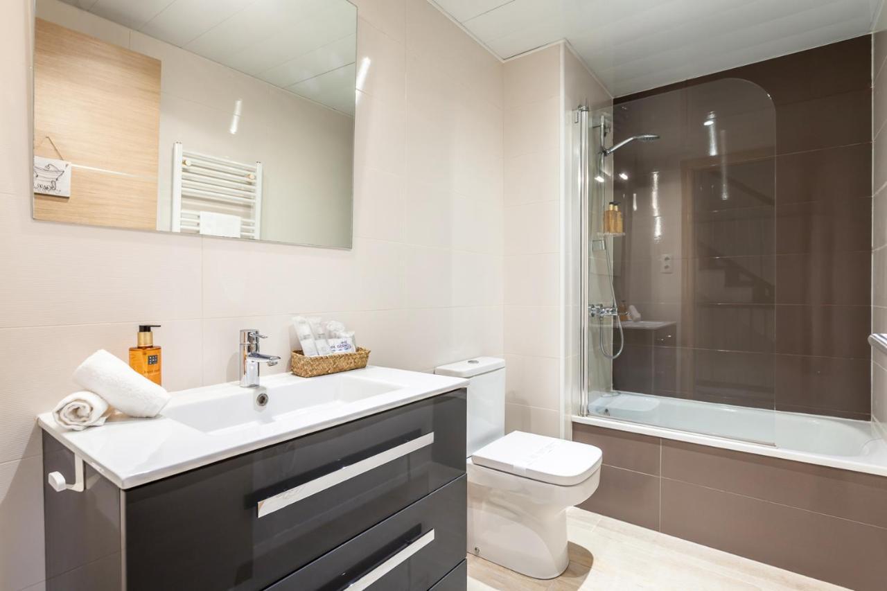 Villa Casa 20 Minutos De Barcelona Y Wifi Alta Capacidad à Sant Cugat del Vallès Extérieur photo