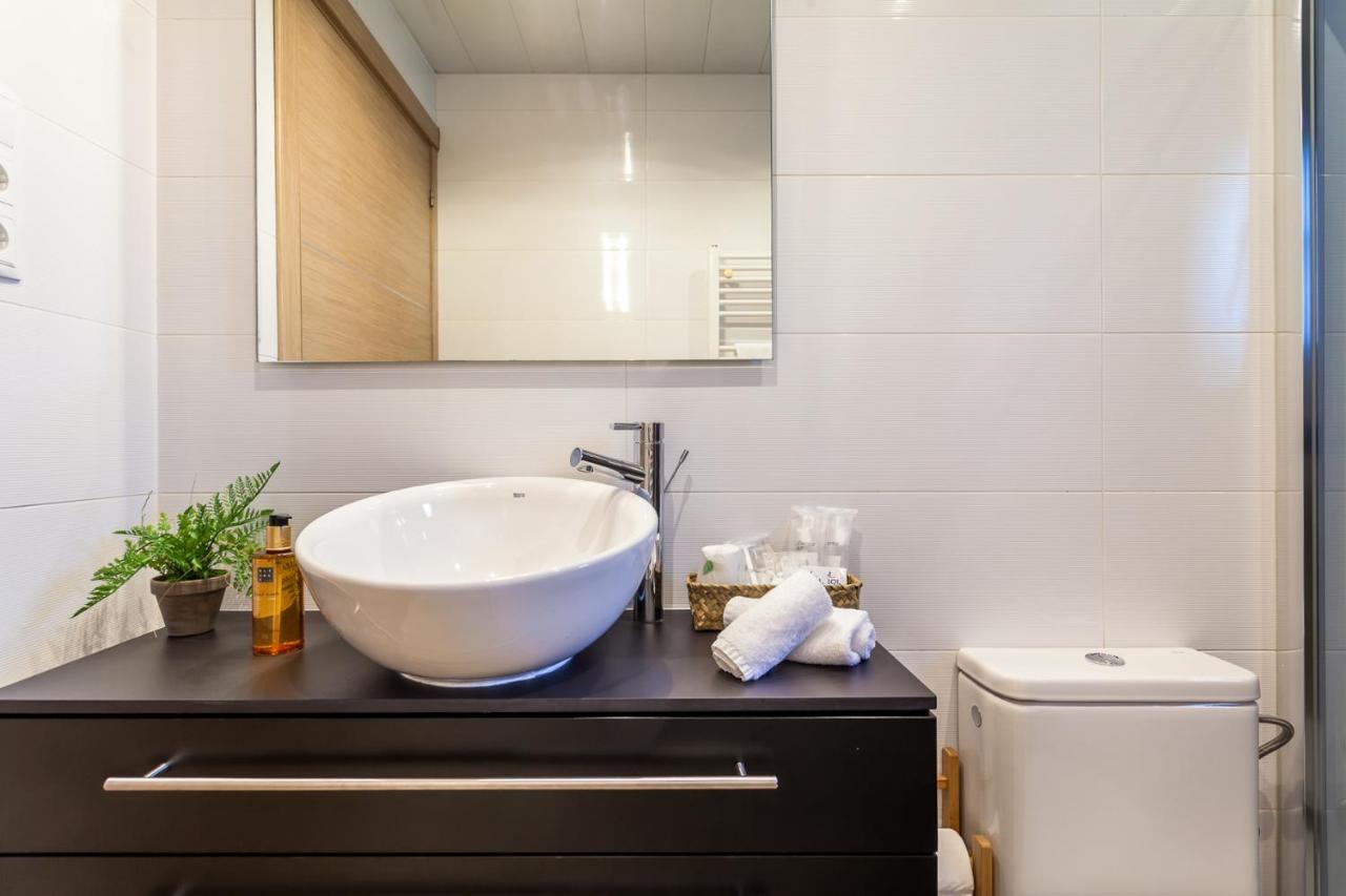 Villa Casa 20 Minutos De Barcelona Y Wifi Alta Capacidad à Sant Cugat del Vallès Extérieur photo
